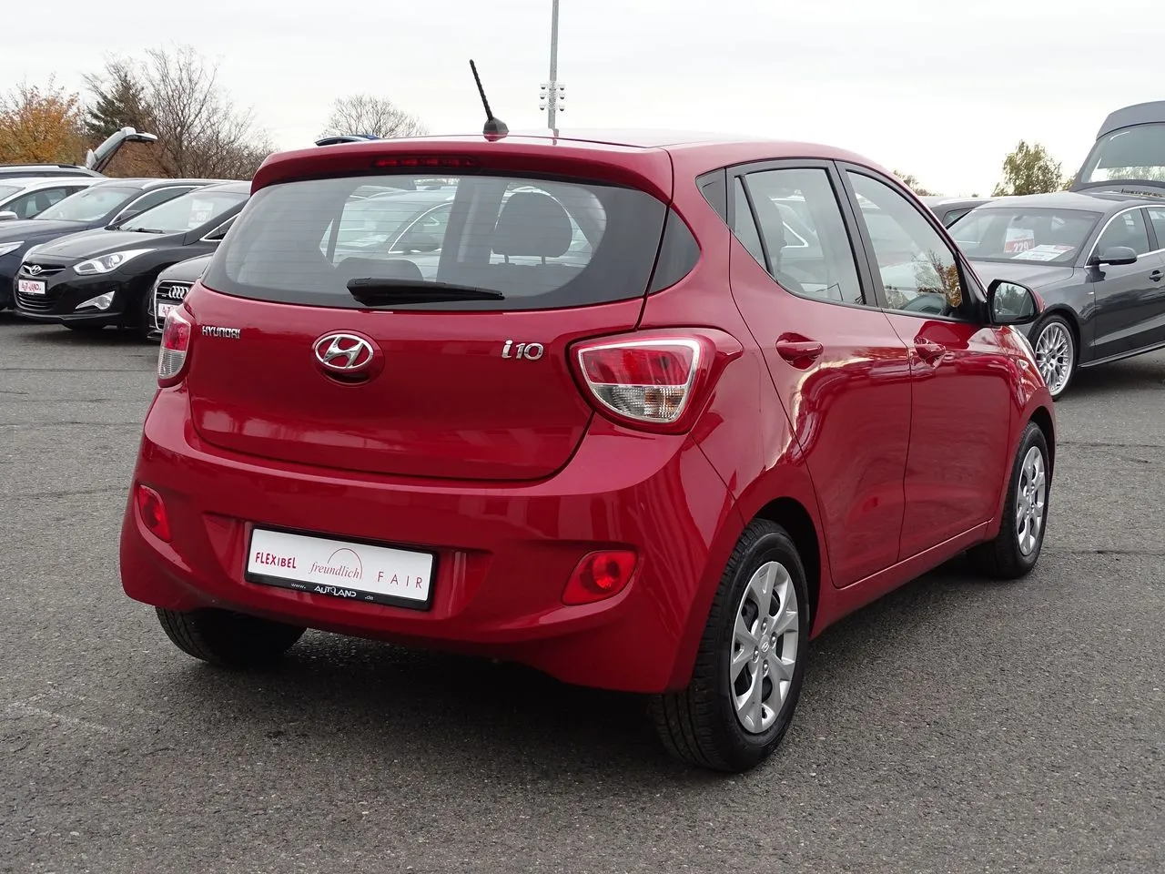 Hyundai i10 1.0 Basis (Euro 6) Navi...  Image 4