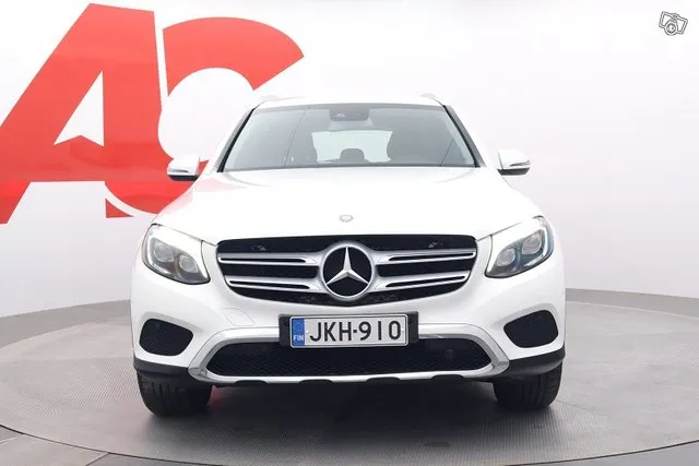 Mercedes-Benz GLC 250 250 d 4Matic A Premium Business - Huippuvarusteltu, LED-valot, koukku ym.ym. Image 8