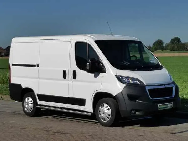 Peugeot Boxer 330 2.0 HDI Image 4