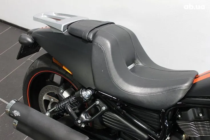 Harley-Davidson VRSCDX Image 5